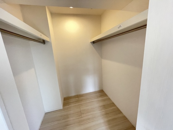 収納　※別部屋の写真です