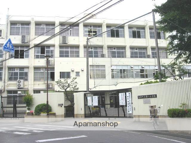 小学校　島本町立第一小学校（小学校）まで579m