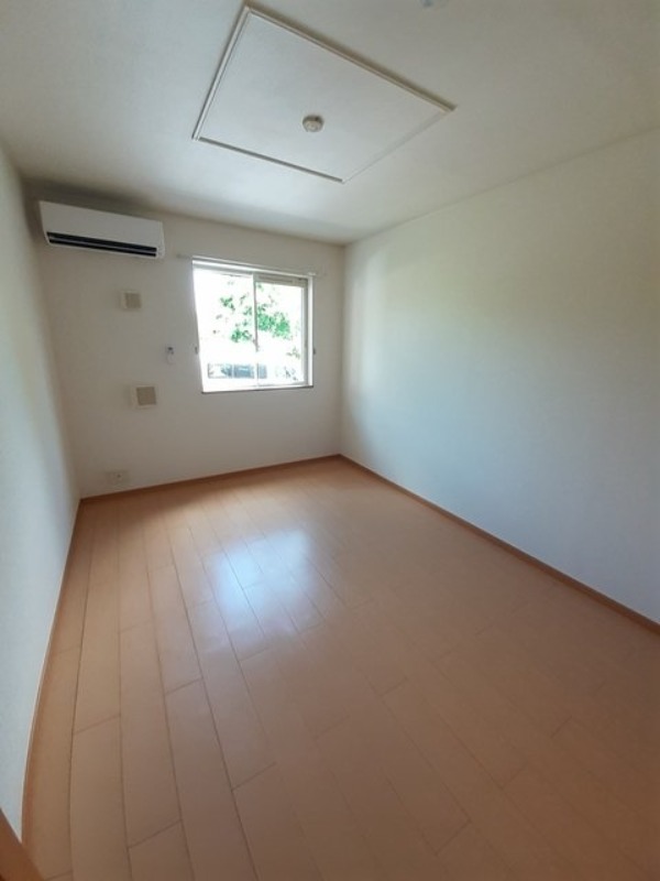 居室・リビング　図面と現状に相違がある場合には現状を優先