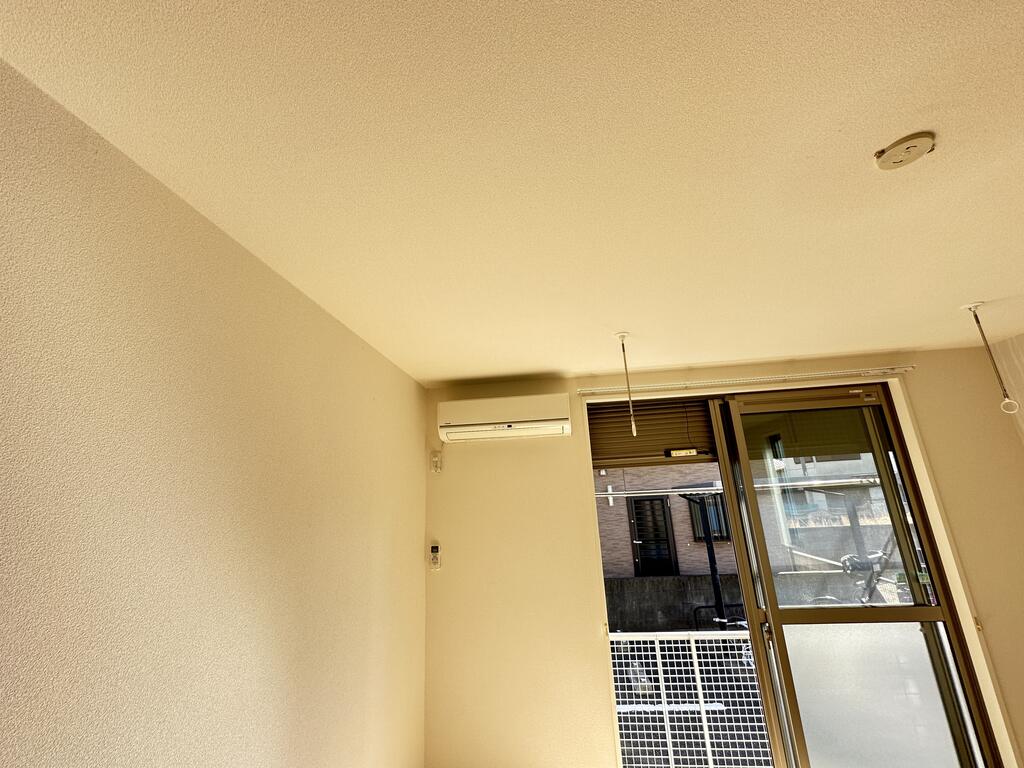 その他設備　室内物干し