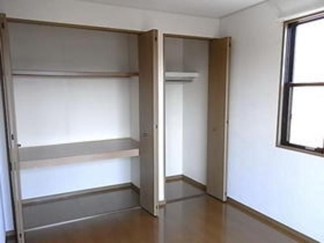 収納　★収納たっぷり合計３間★