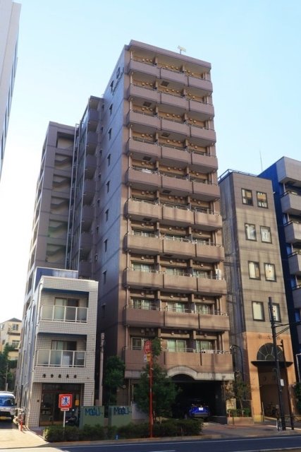 建物外観　外観は落ち着いています