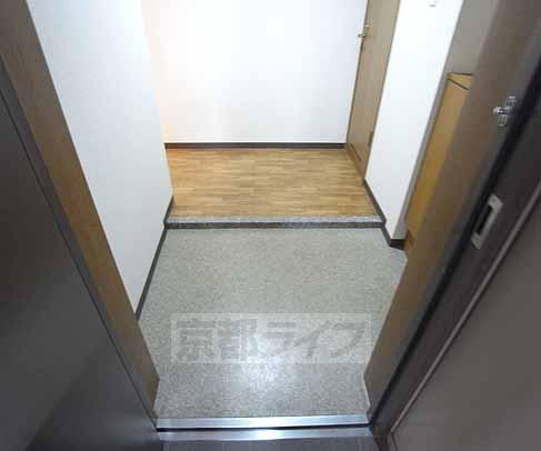 玄関　玄関です。