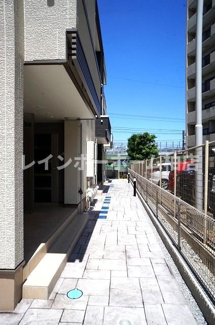 エントランス　毎日通るエントランスはこのようになっています