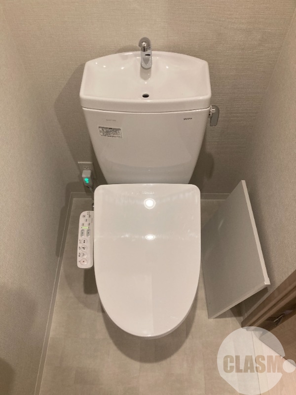 トイレ　ウォシュレット＆ウォームレット