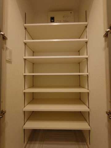 収納　※参考写真です。似た間取りの別部屋になります。