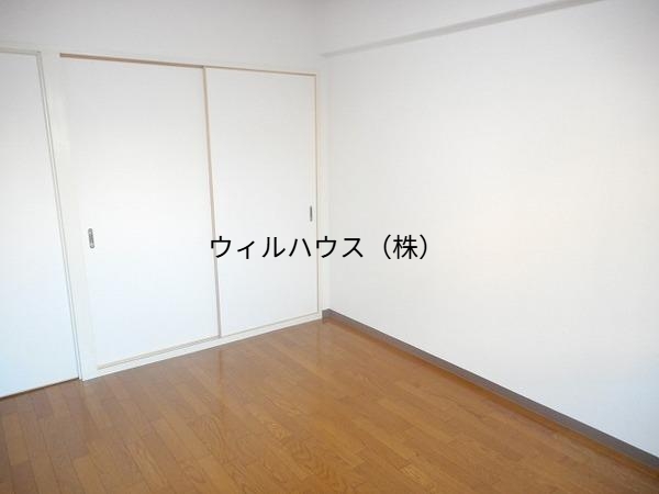 その他部屋・スペース　明るい洋室！