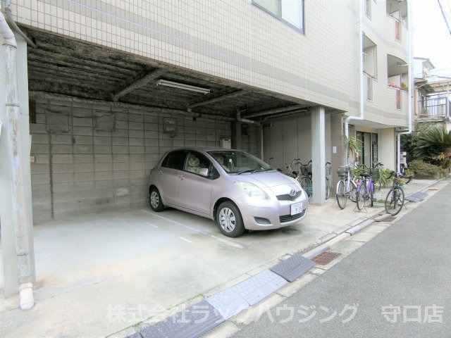 その他共有部分　駐車場
