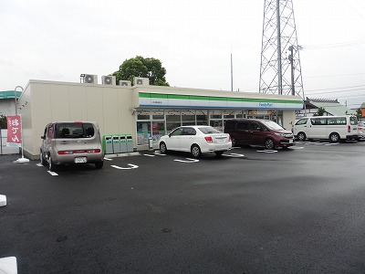 コンビニ　ファミリーマート 刈谷築地町店（コンビニ）まで331m