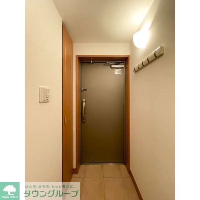 玄関　お部屋探しは株式会社　タウンハウジング　までお気軽にお問合…