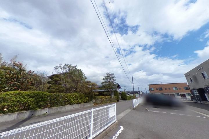 その他　前面道路（その他）まで0m