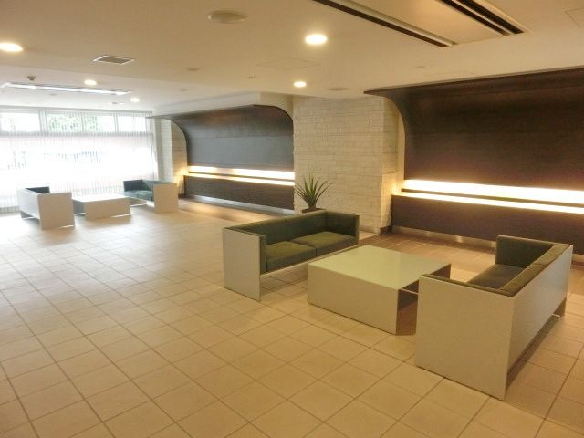 エントランス　ロビー