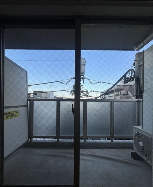 バルコニー　室内参考写真