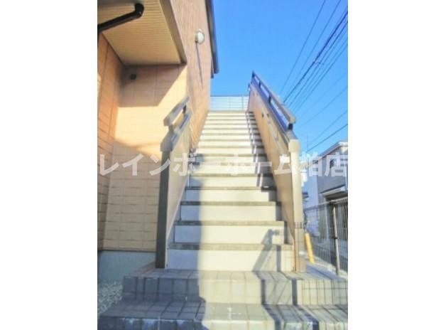 エントランス　建物の内部です