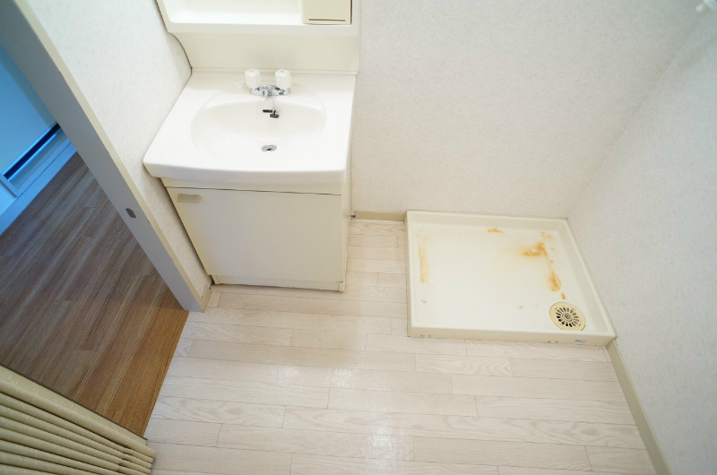 洗面設備　※同タイプ403号室の写真です★（実際のお部屋とは異なります