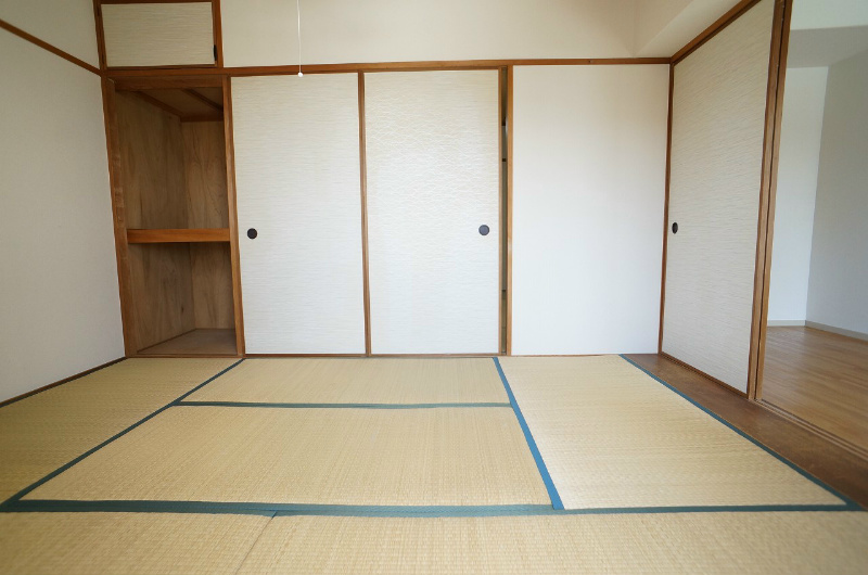 収納　※同タイプ403号室の写真です★（実際のお部屋とは異なります