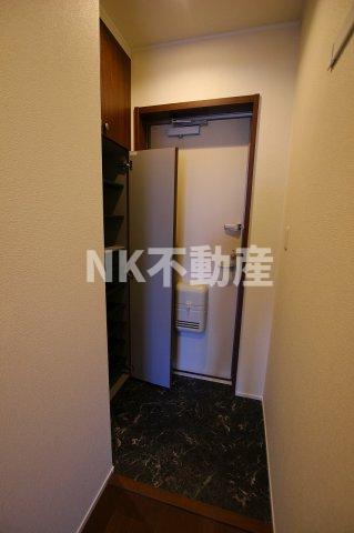 玄関　落ち着いた玄関です