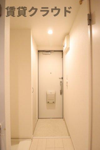 玄関　収納もある玄関です