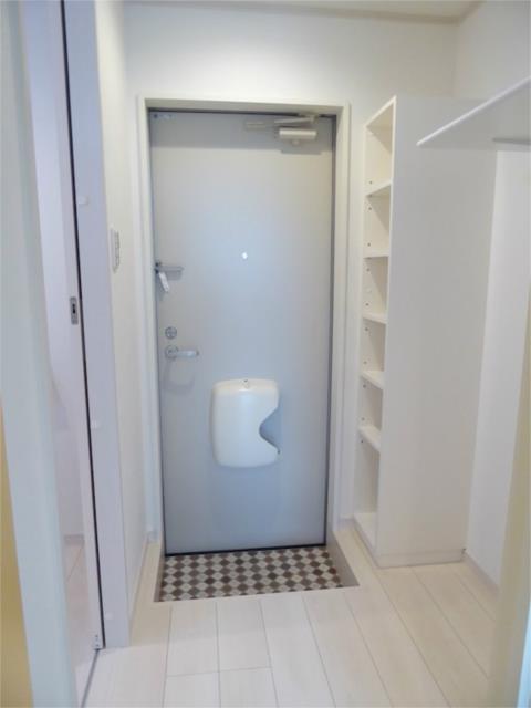 玄関　同建物別部屋参考