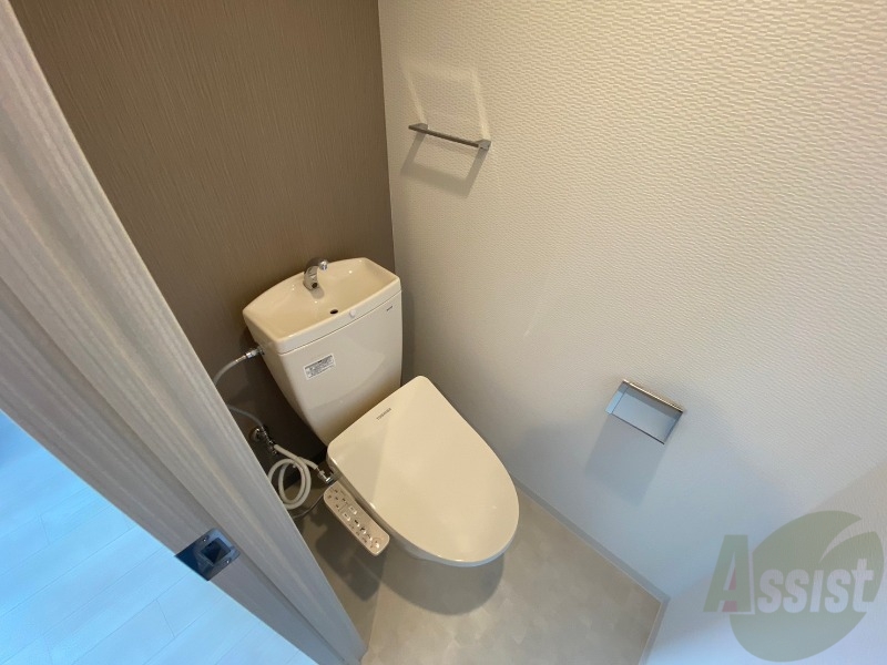 トイレ　トイレです。ウォシュレット付を探している方、おすすめです！