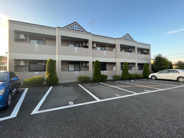 建物外観　外観写真（昼）