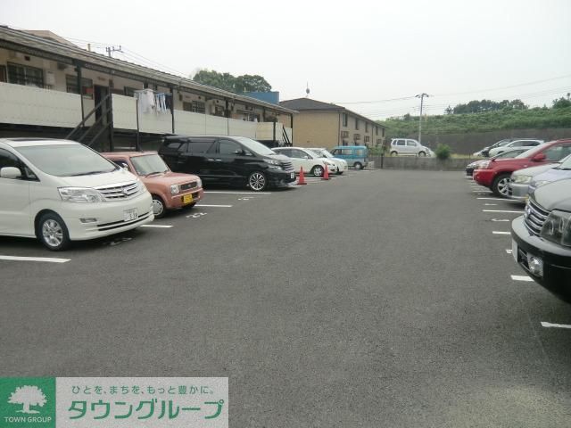 駐車場　敷地内駐車場
