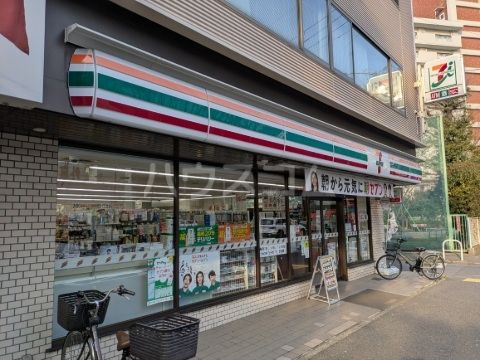 コンビニ　セブン-イレブン　世田谷上北沢店（コンビニ）まで448m