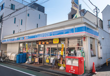 コンビニ　ローソン 西品川三ツ木通店（コンビニ）まで370m