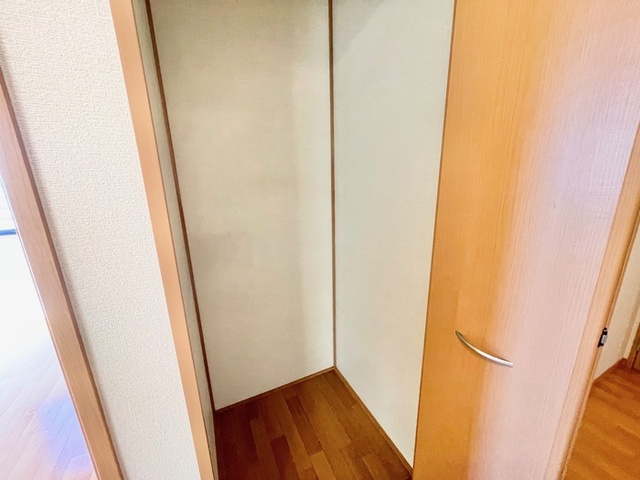 収納　１０２　物入