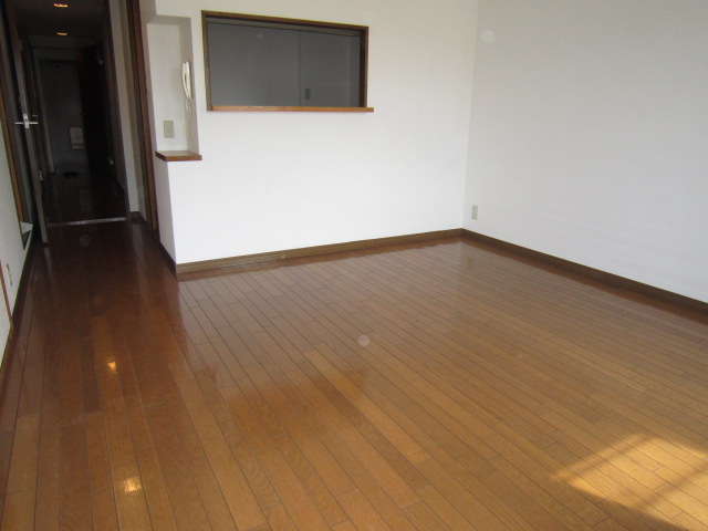 居室・リビング　※別のお部屋の写真です。現況を優先させていただきます。