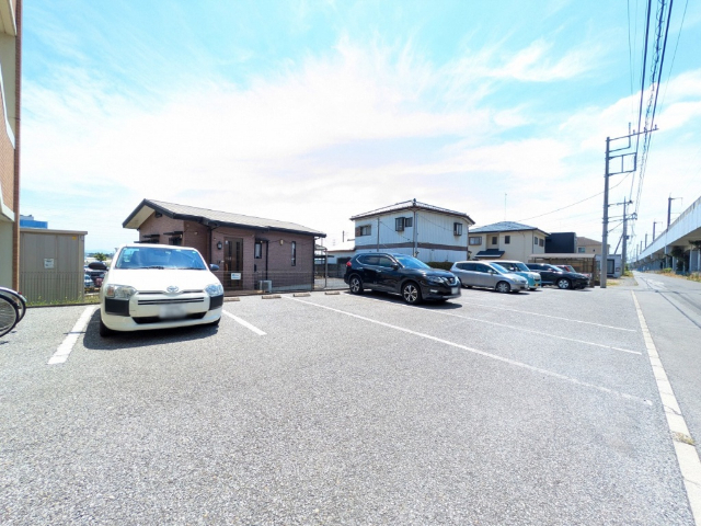 駐車場　敷地内駐車場