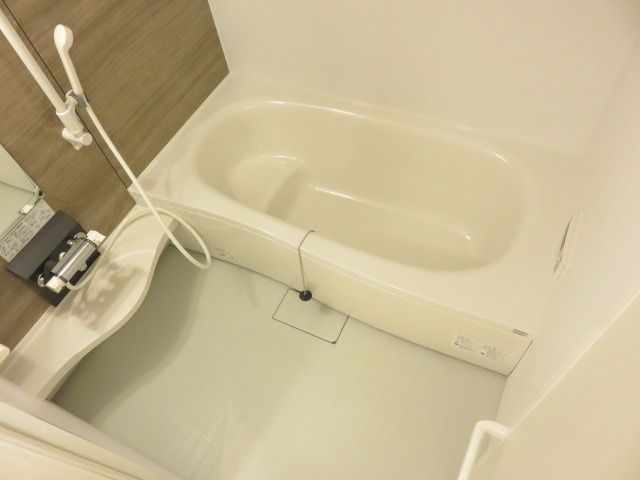 バス・シャワールーム　一坪風呂