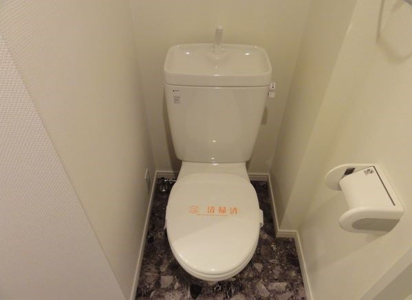 トイレ　※参考写真
