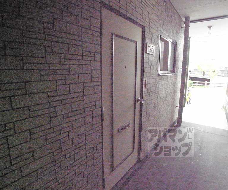 その他設備　玄関ドアです。