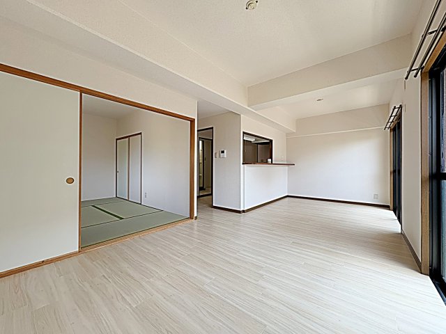 ピアネーズ神ノ倉の居間写真
