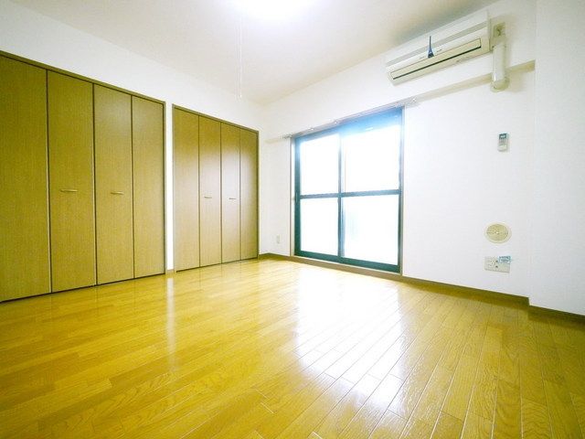 その他部屋・スペース　★日当り良好な洋室★