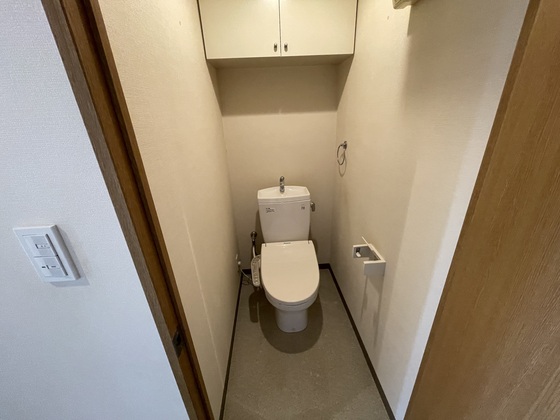 トイレ　※別部屋の写真です