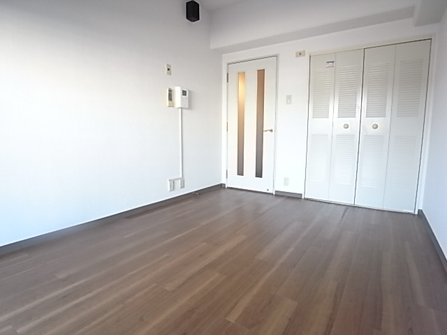 居室・リビング　広々としたお部屋です。