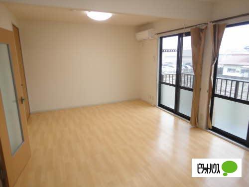 居室・リビング　他のお部屋の写真です