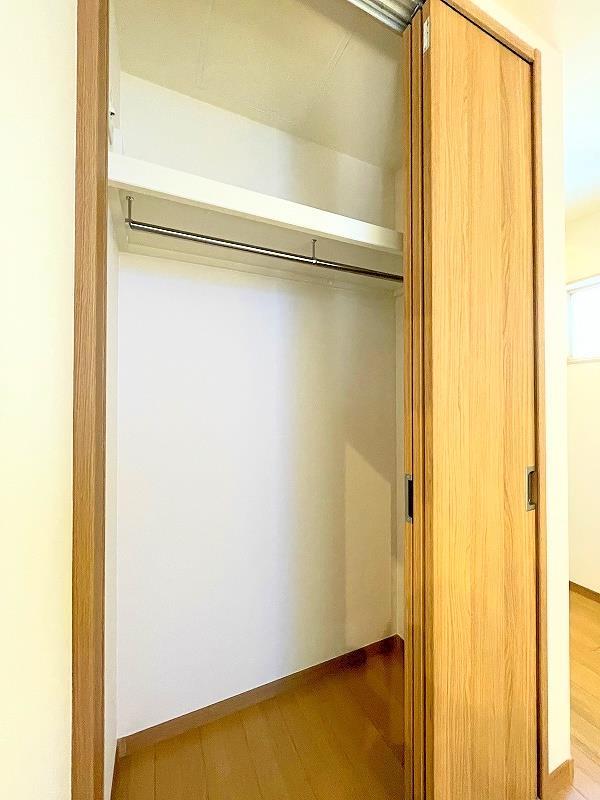 収納　クローゼット