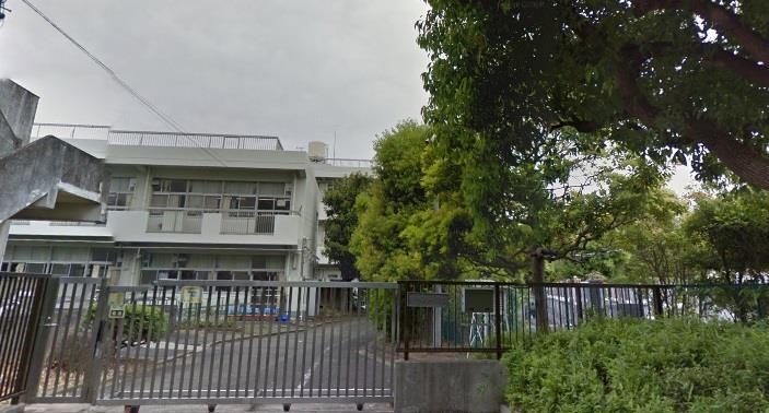 小学校　横浜市立新田小学校（小学校）まで1065m