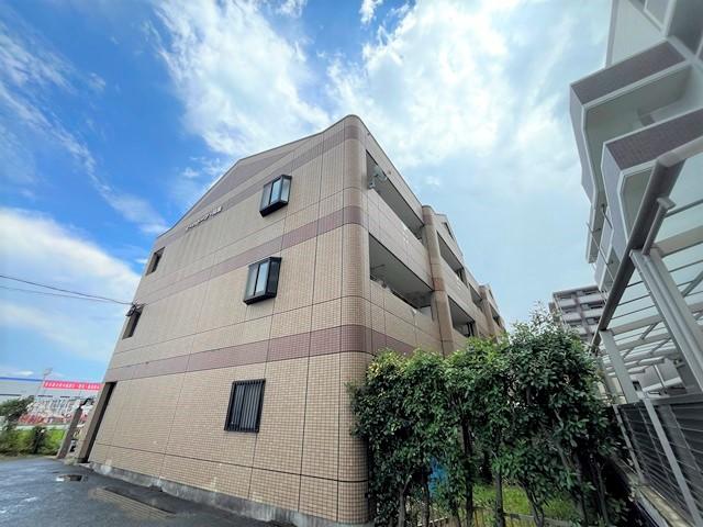 建物外観　外観写真（昼）