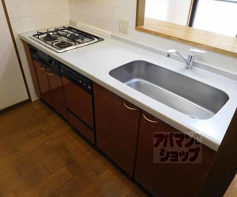 キッチン　システムキッチン装備