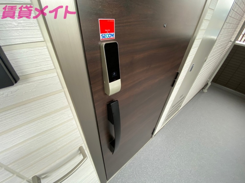 玄関　同型参考写真