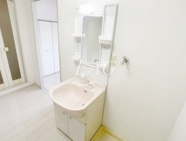 洗面設備　洗面台です。