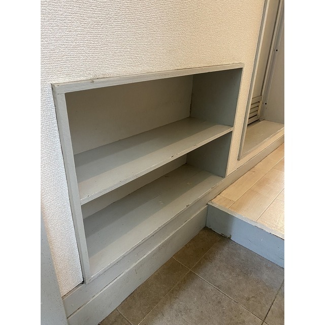 玄関　下駄箱