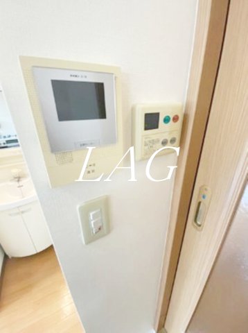 セキュリティ　モニター付きインターホンです。