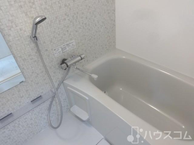 バス・シャワールーム　一日のお疲れをお取りくださいませ。