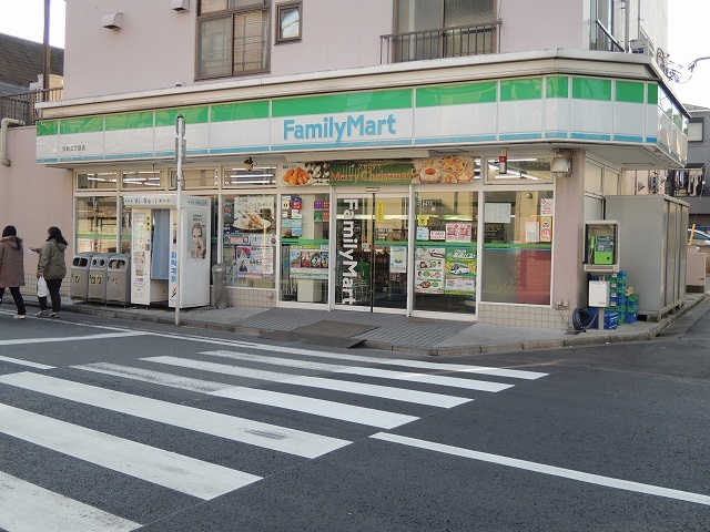 コンビニ　ファミリーマート「京町３丁目店」（コンビニ）まで277m