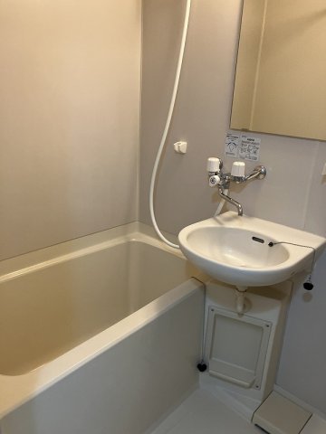 バス・シャワールーム　ユニットバス、浴トイレ別
